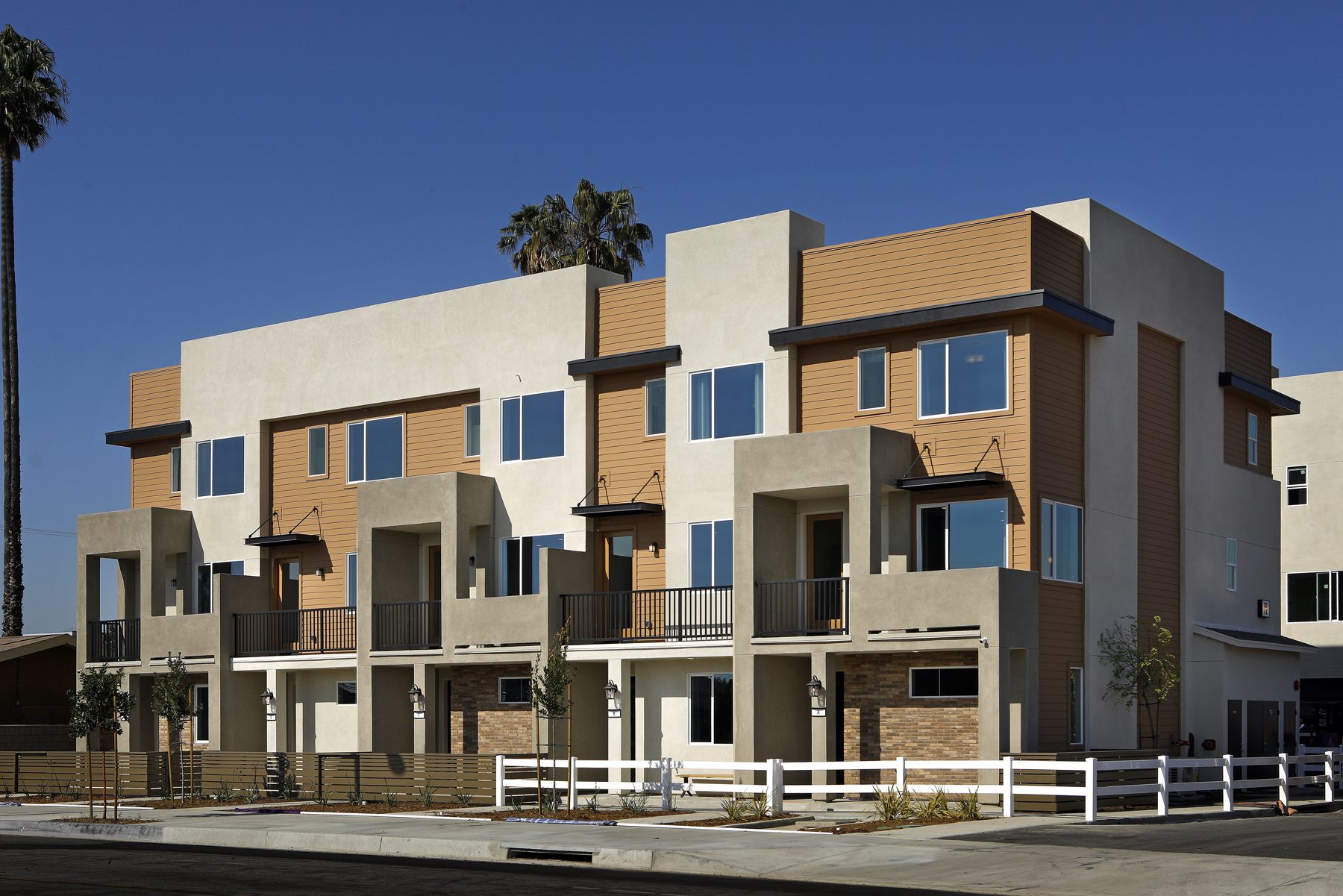 0021 4005 Valley Oak Lane