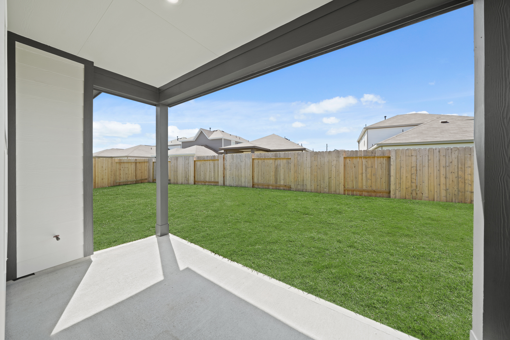 A fenced in yard.